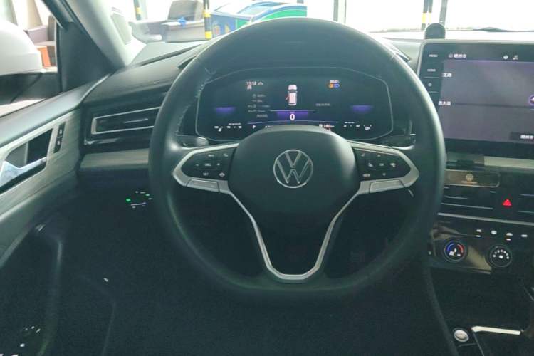 Used Volkswagen Sagitar 2023 280TSI DSG Beyond Lite Edition Steering Wheel