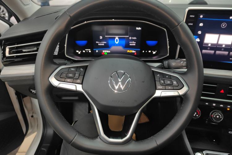 Used Volkswagen Sagitar 2023 300TSI DSG Excellence Edition Steering Wheel