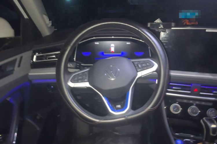 Used Volkswagen Sagitar 2023 300TSI DSG Excellence Edition Steering Wheel