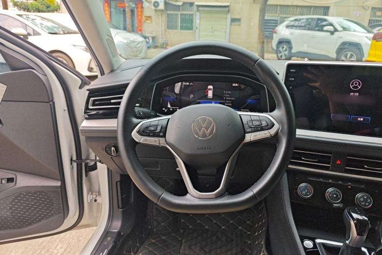 Used Volkswagen Sagitar 2023 280TSI DSG Beyond Lite Edition Steering Wheel