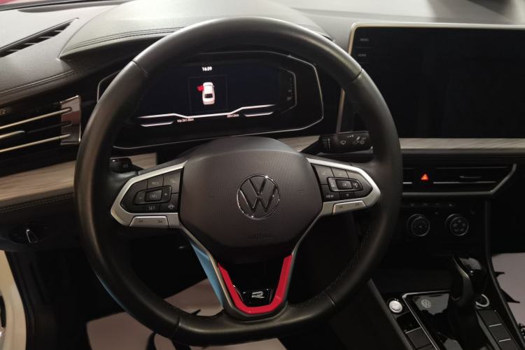 Used Volkswagen Sagitar 2023 300TSI DSG Excellence Edition Steering Wheel
