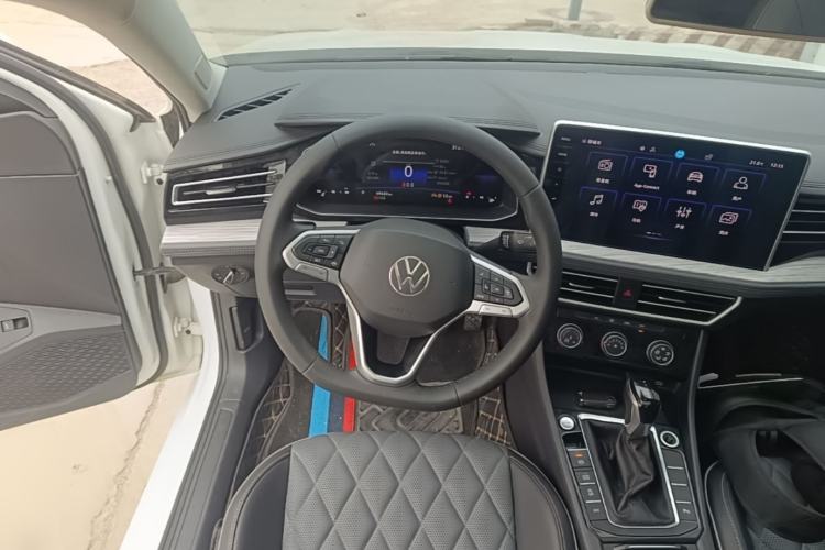 Used Volkswagen Sagitar 2023 300TSI DSG Excellence Edition Steering Wheel