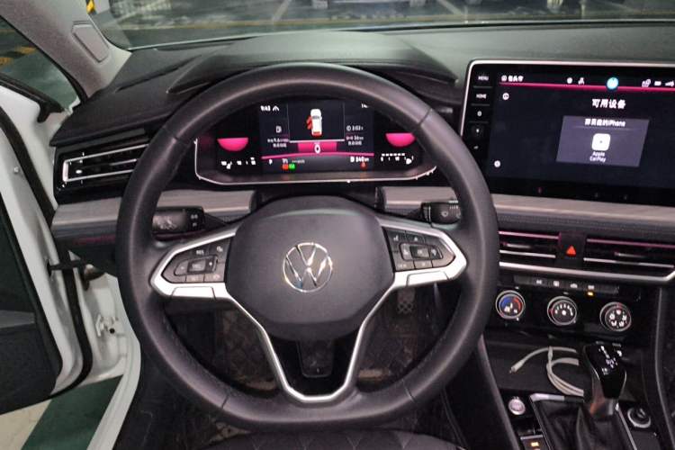 Used Volkswagen Sagitar 2023 280TSI DSG Beyond Lite Edition Steering Wheel