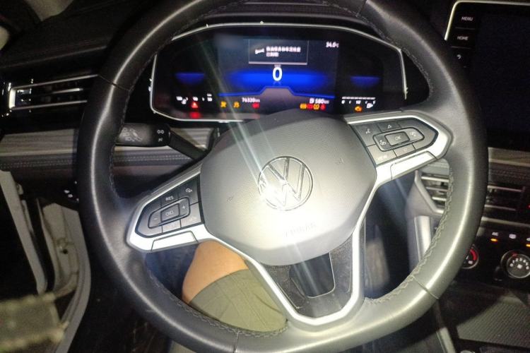 Used Volkswagen Sagitar 2023 280TSI DSG Beyond Lite Edition Steering Wheel