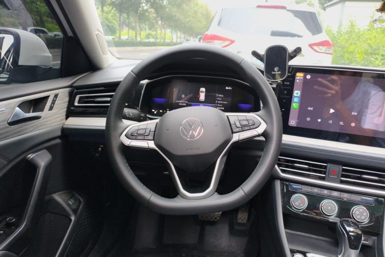 Used Volkswagen Sagitar 2023 300TSI DSG Excellence Edition Steering Wheel