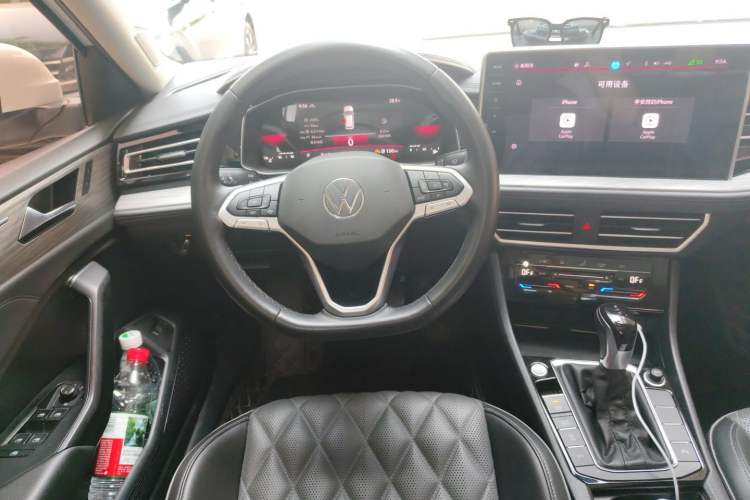 Used Volkswagen Sagitar 2023 280TSI DSG Excellence Edition Steering Wheel