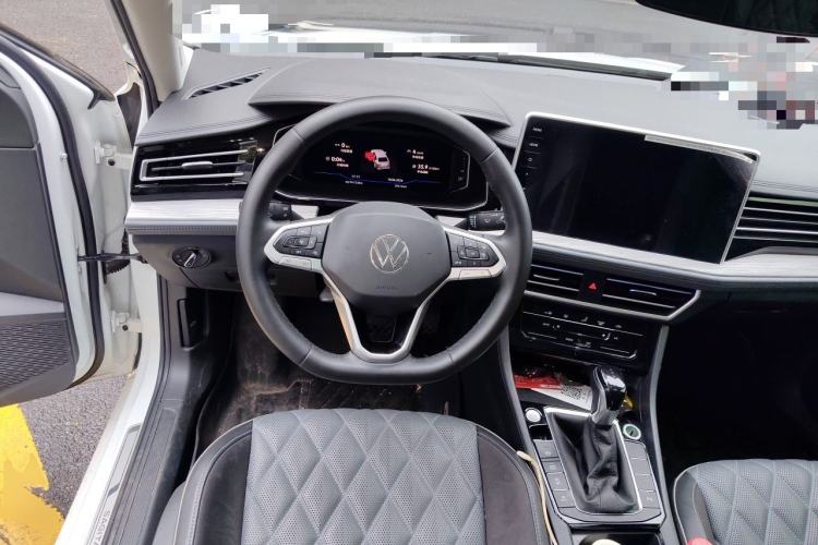 Used Volkswagen Sagitar 2023 300TSI DSG Excellence Edition Steering Wheel
