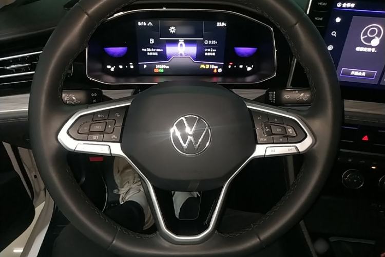Used Volkswagen Sagitar 2023 300TSI DSG Excellence Edition Steering Wheel