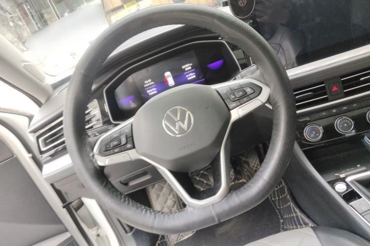 Used Volkswagen Sagitar 2023 300TSI DSG Excellence Edition Steering Wheel