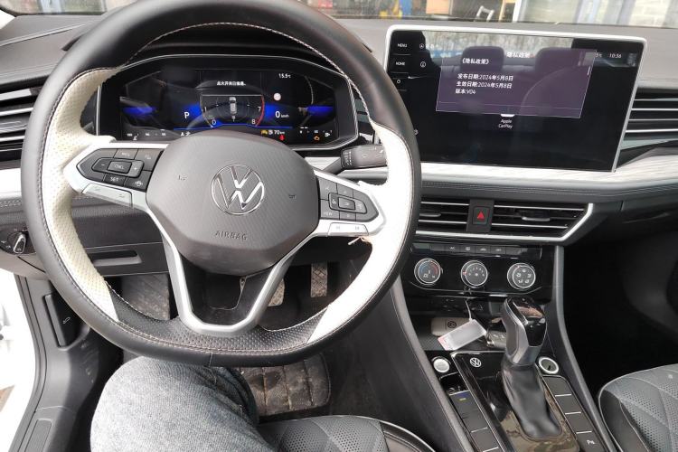 Used Volkswagen Sagitar 2023 300TSI DSG Excellence Edition Steering Wheel