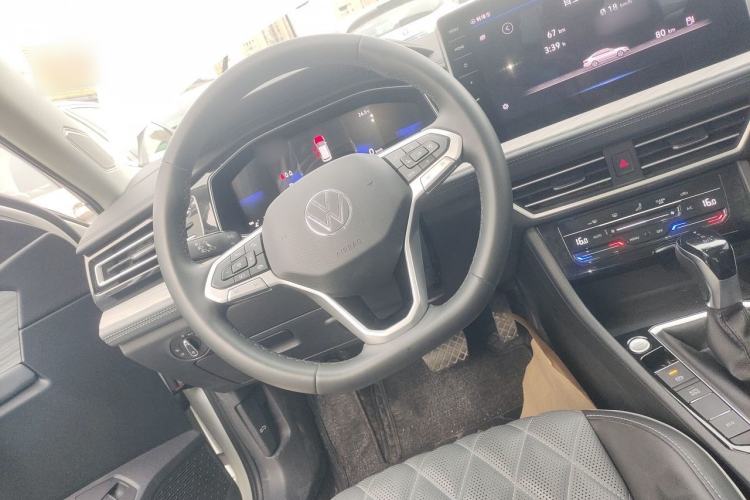 Used Volkswagen Sagitar 2023 200TSI DSG Excellence Edition Steering Wheel