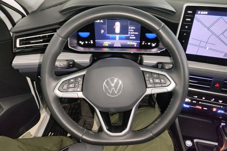 Used Volkswagen Sagitar 2023 280TSI DSG Excellence Edition Steering Wheel