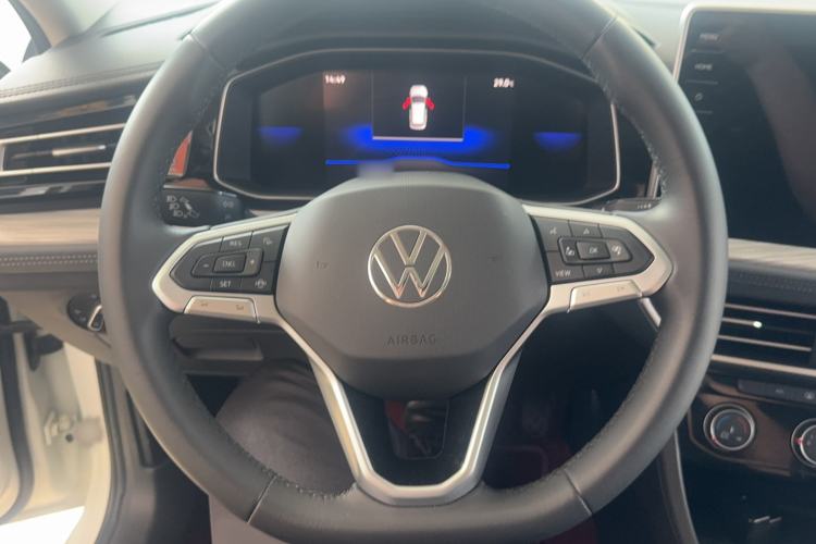 Used Volkswagen Sagitar 2023 300TSI DSG Excellence Edition Steering Wheel