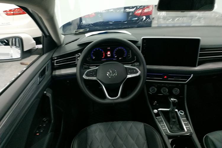Used Volkswagen Sagitar 2023 300TSI DSG Excellence Edition Steering Wheel