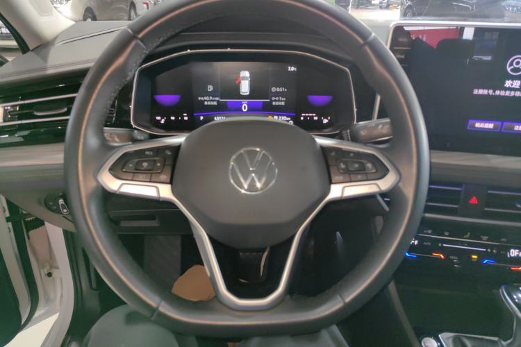 Used Volkswagen Sagitar 2023 200TSI DSG Excellence Edition Steering Wheel