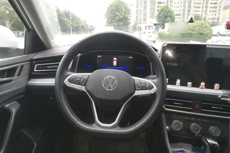 Used Volkswagen Sagitar 2023 280TSI DSG Beyond Lite Edition Steering Wheel
