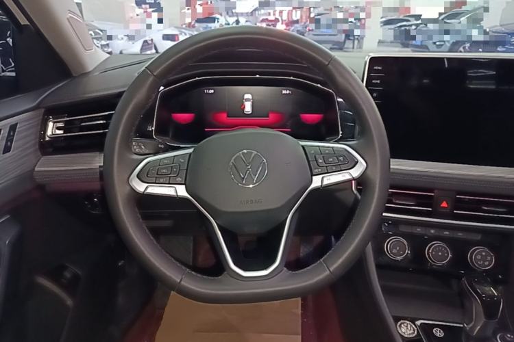 Used Volkswagen Sagitar 2023 300TSI DSG Excellence Edition Steering Wheel