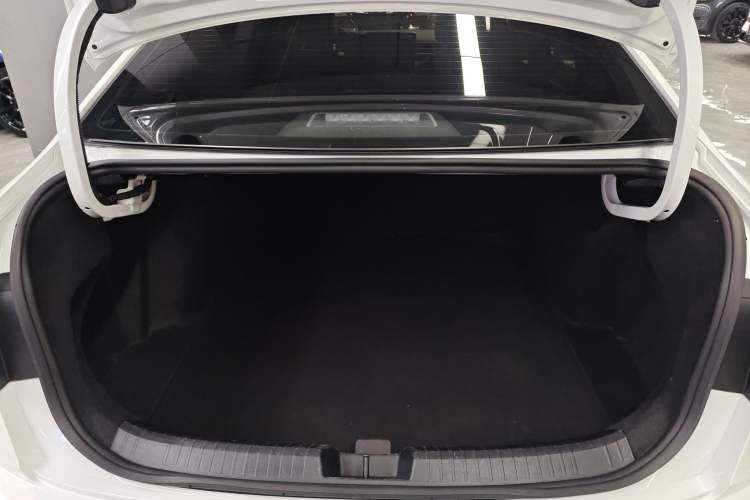 Used Volkswagen Sagitar 2023 300TSI DSG Excellence Edition Trunk