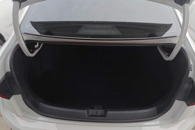 Used Volkswagen Sagitar 2023 300TSI DSG Excellence Edition Trunk