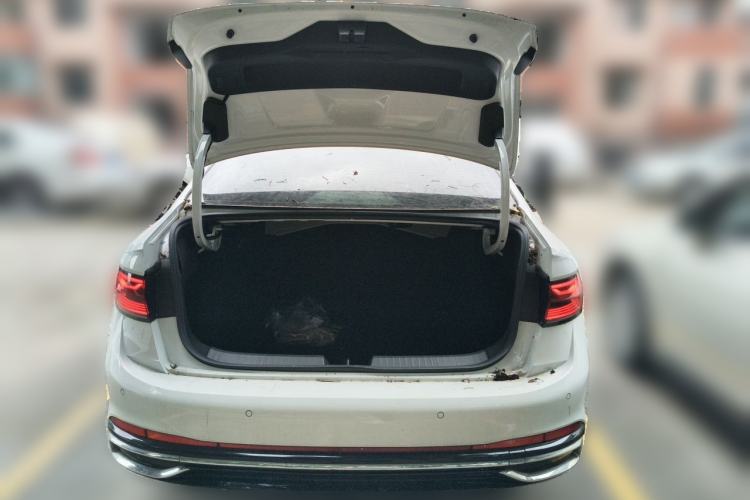 Used Volkswagen Sagitar 2023 300TSI DSG Excellence Edition Trunk