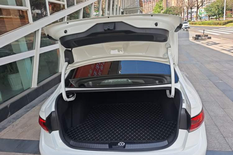Used Volkswagen Sagitar 2023 200TSI DSG Excellence Edition Trunk