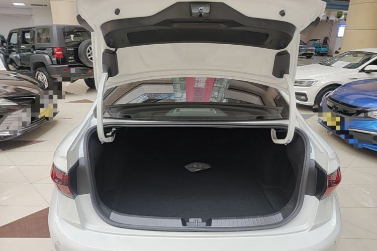 Used Volkswagen Sagitar 2023 280TSI DSG Excellence Edition Trunk