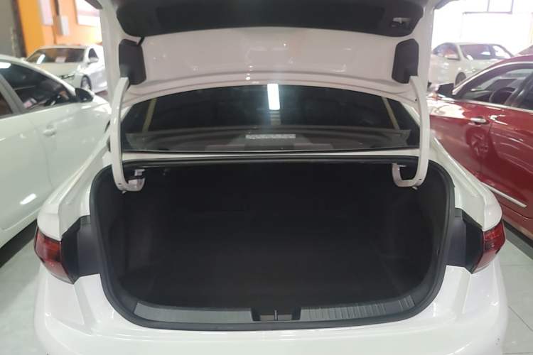 Used Volkswagen Sagitar 2023 300TSI DSG Excellence Edition Trunk