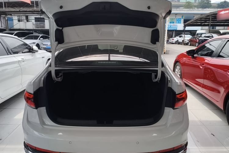 Used Volkswagen Sagitar 2023 300TSI DSG Excellence Edition Trunk