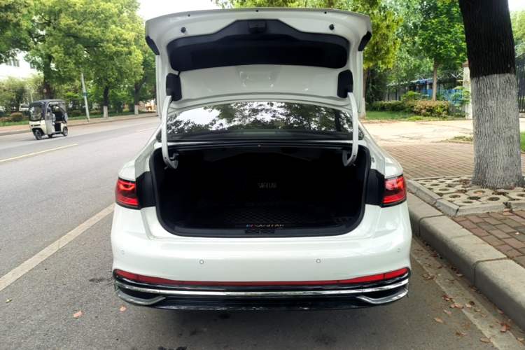 Used Volkswagen Sagitar 2023 300TSI DSG Excellence Edition Trunk