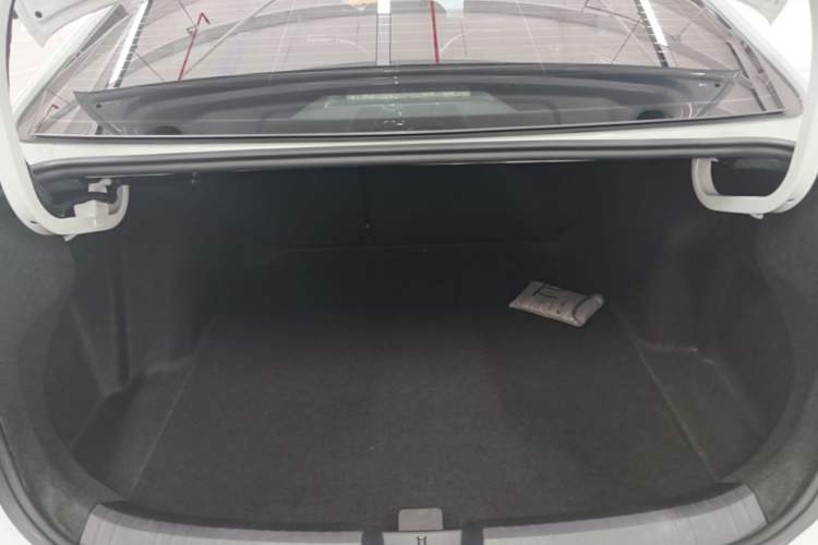 Used Volkswagen Sagitar 2023 280TSI DSG Excellence Edition Trunk