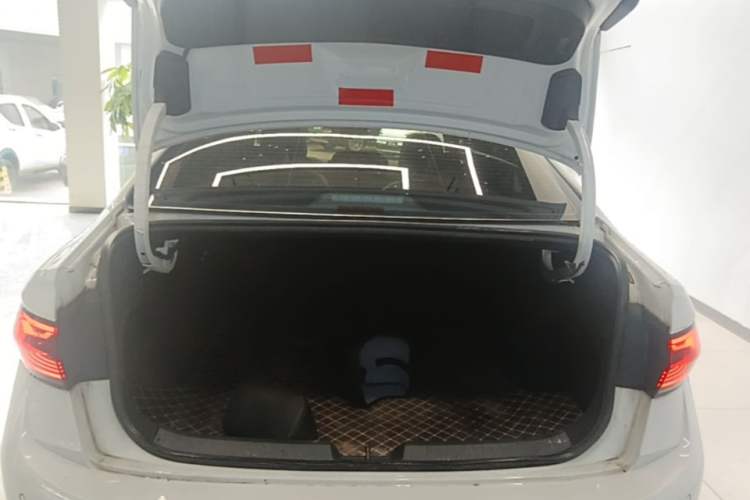 Used Volkswagen Sagitar 2023 300TSI DSG Excellence Edition Trunk