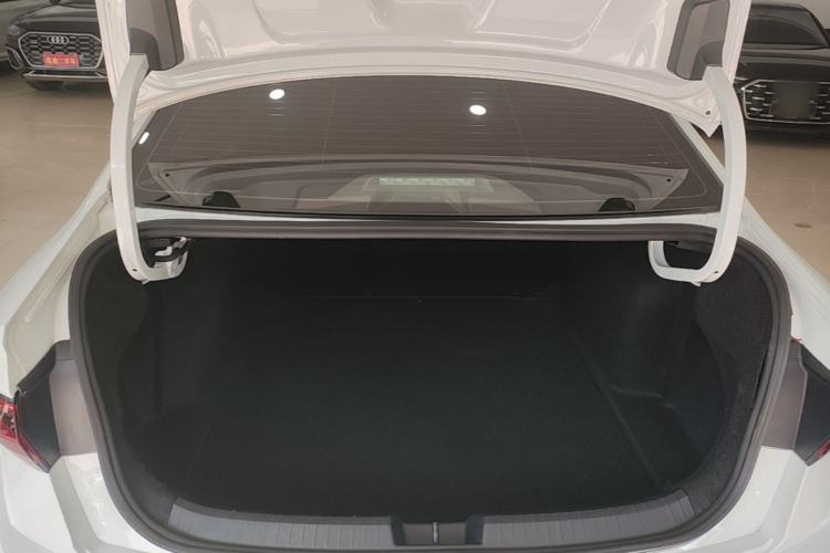 Used Volkswagen Sagitar 2023 300TSI DSG Excellence Edition Trunk