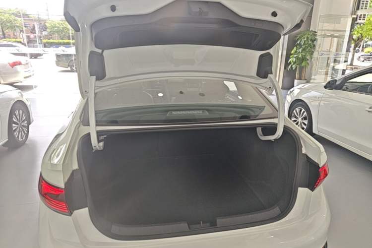 Used Volkswagen Sagitar 2023 200TSI DSG Excellence Edition Trunk