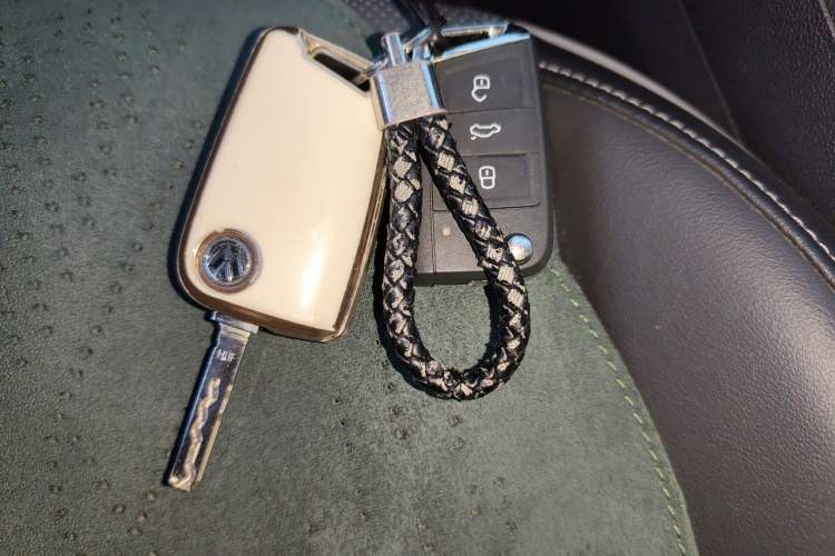 Used Volkswagen Sagitar 2023 300TSI DSG Excellence Edition Vehicle Key