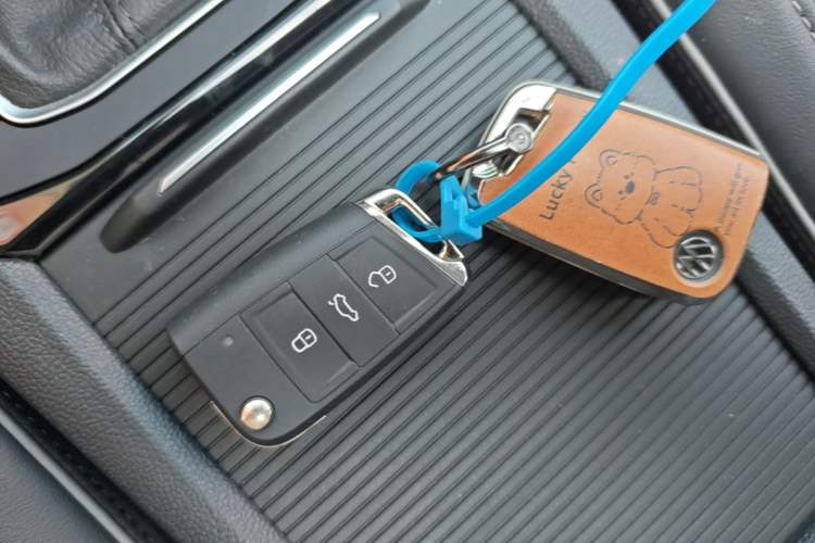 Used Volkswagen Sagitar 2023 200TSI DSG Excellence Edition Vehicle Key