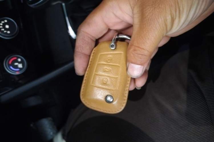 Used Volkswagen Sagitar 2023 300TSI DSG Excellence Edition Vehicle Key