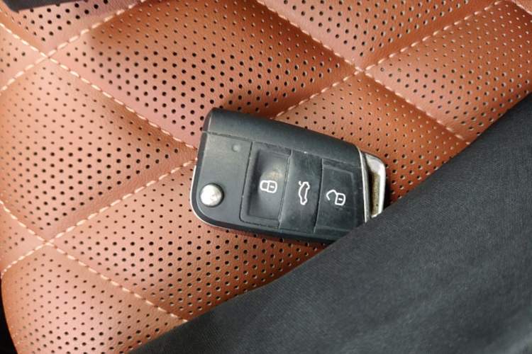 Used Volkswagen Sagitar 2023 280TSI DSG Beyond Lite Edition Vehicle Key