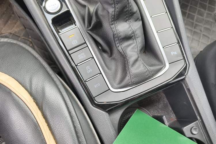 Used Volkswagen Sagitar 2023 280TSI DSG Excellence Edition Vehicle Key
