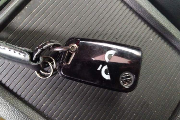 Used Volkswagen Sagitar 2023 300TSI DSG Excellence Edition Vehicle Key