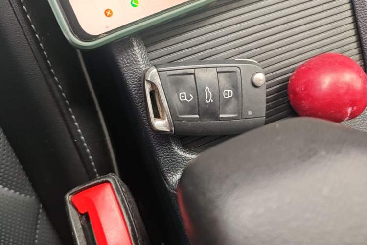 Used Volkswagen Sagitar 2023 280TSI DSG Beyond Lite Edition Vehicle Key
