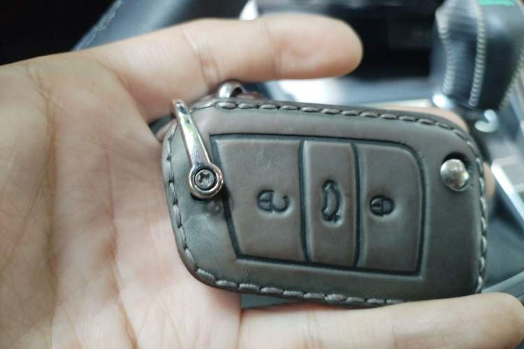 Used Volkswagen Sagitar 2023 280TSI DSG Beyond Lite Edition Vehicle Key