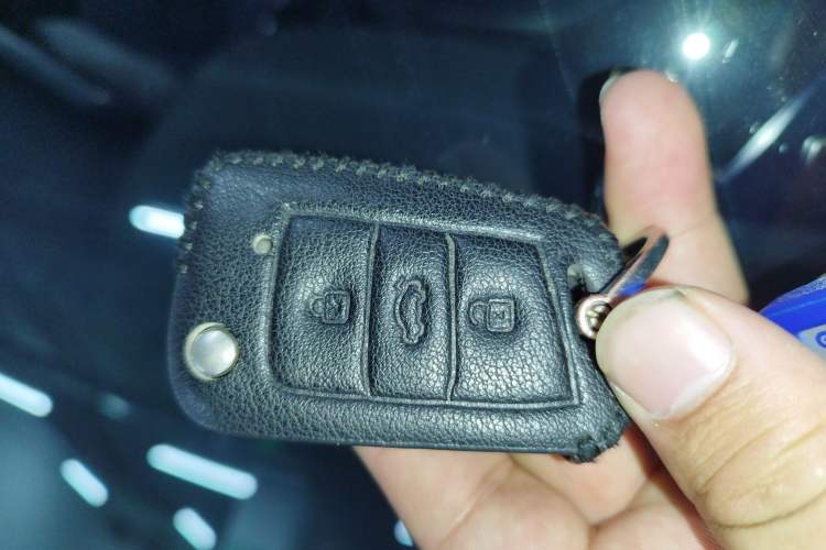 Used Volkswagen Sagitar 2023 280TSI DSG Beyond Lite Edition Vehicle Key