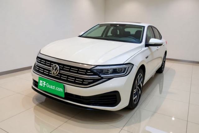 Ojetý Volkswagen Sagitar 2023 300TSI DSG Excellence Edition