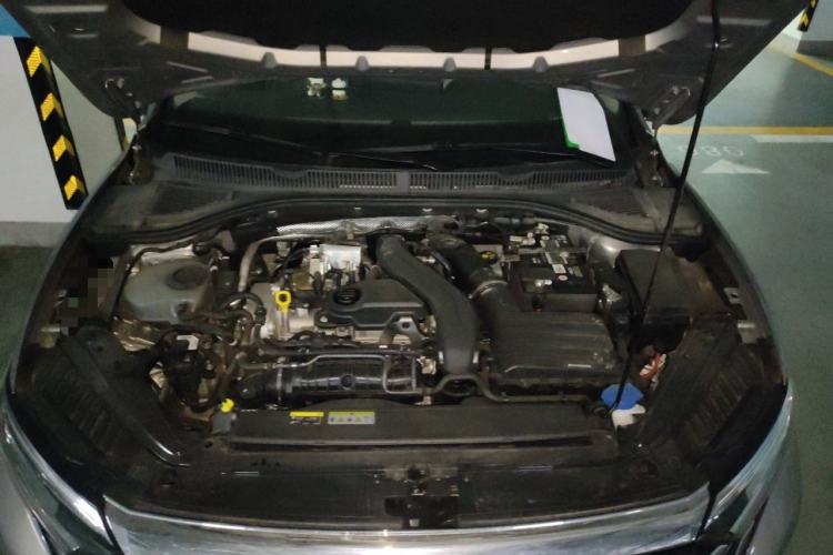 Used Volkswagen Sagitar 2023 300TSI DSG Excellence Edition Engine Bay