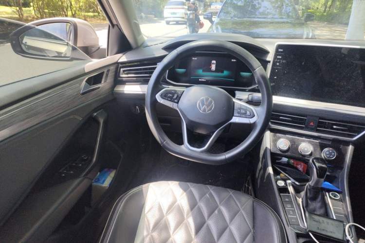 Used Volkswagen Sagitar 2023 280TSI DSG Beyond Lite Edition Steering Wheel