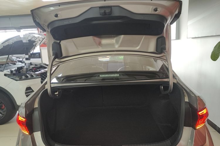 Used Volkswagen Sagitar 2023 300TSI DSG Excellence Edition Trunk