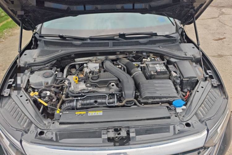 Used Volkswagen Sagitar 2024 300TSI DSG Excellence Edition Engine Bay