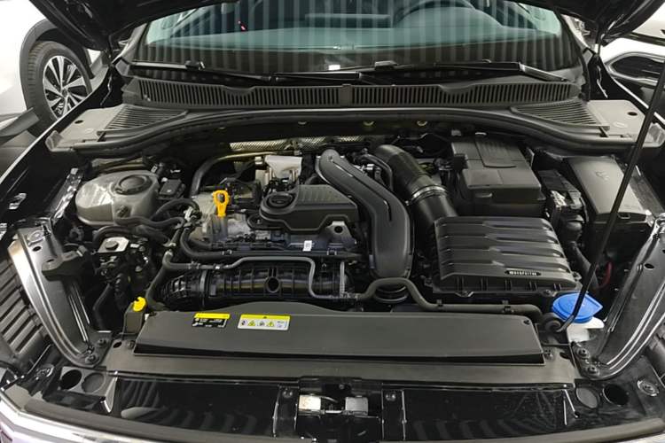 Used Volkswagen Sagitar 2024 300TSI DSG Excellence Edition Engine Bay