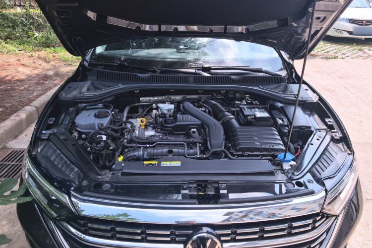 Used Volkswagen Sagitar 2024 300TSI DSG Excellence Edition Engine Bay