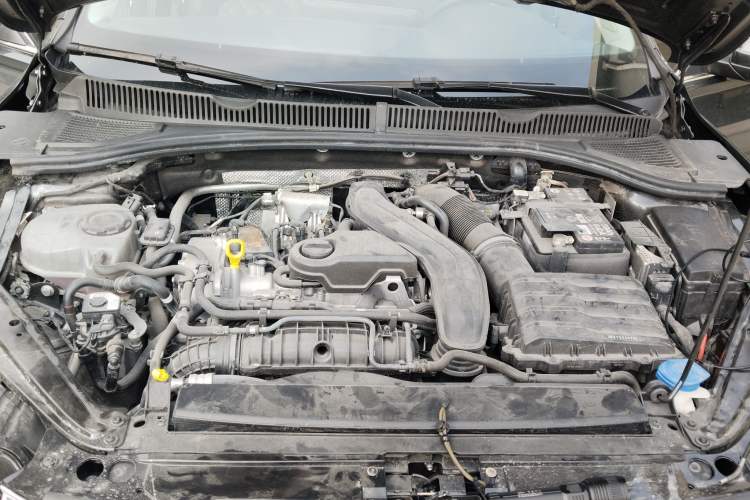Used Volkswagen Sagitar 2024 300TSI DSG Excellence Edition Engine Bay